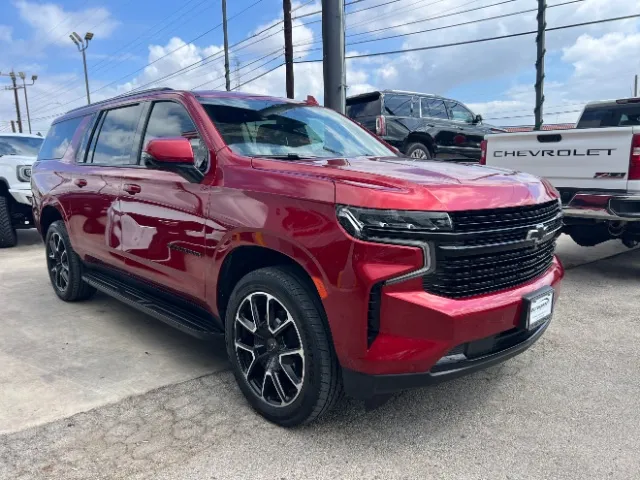 Chevrolet Suburban photo 6