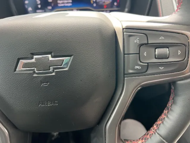 Chevrolet Suburban photo 30