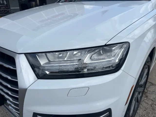 Audi Q7 photo 13