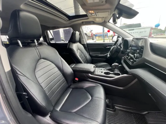 Toyota Highlander photo 15