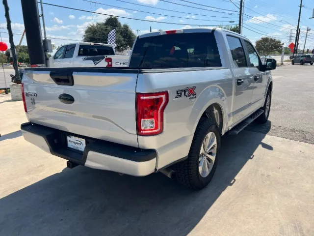 Ford F-150 photo 6