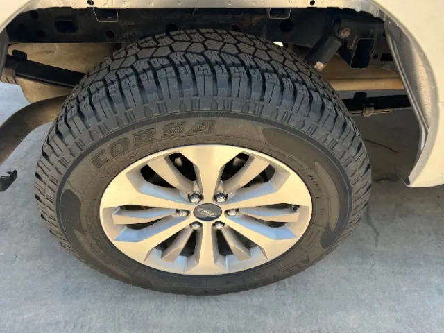 Ford F-150 photo 14