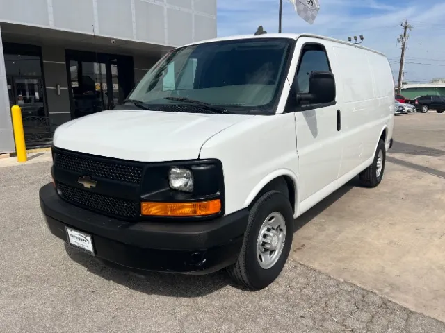 White 2016 Chevrolet Express 2500 Work Van for sale in San Antonio, TX