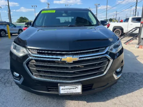 More photos of 2021 Chevrolet Traverse FWD LT Cloth at Eurospeed International Corp, TX