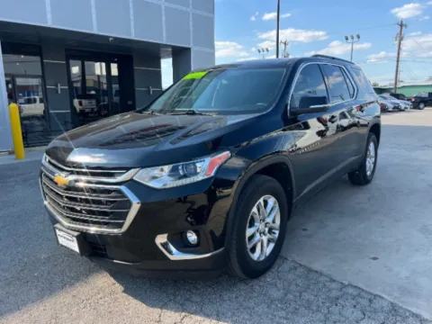 Photos of 2021 Chevrolet Traverse FWD LT Cloth for sale in San Antonio, TX at Eurospeed International Corp