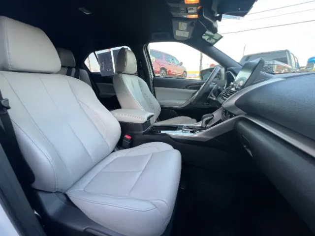 Mitsubishi Eclipse Cross photo 7