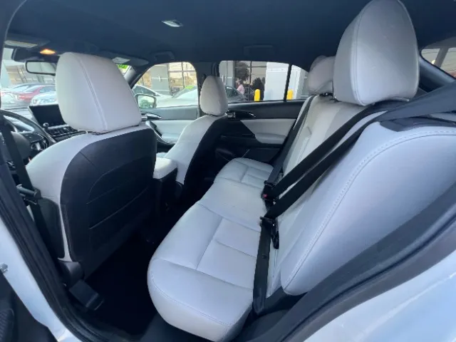 Mitsubishi Eclipse Cross photo 14