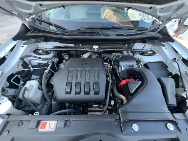 Mitsubishi Eclipse Cross photo 16