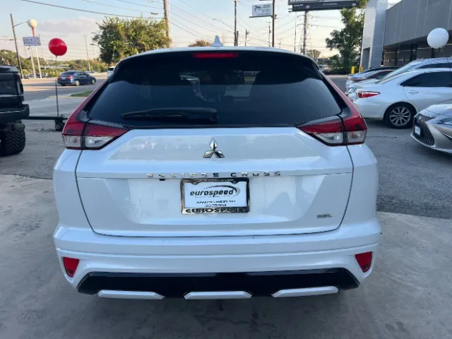 Mitsubishi Eclipse Cross photo 10