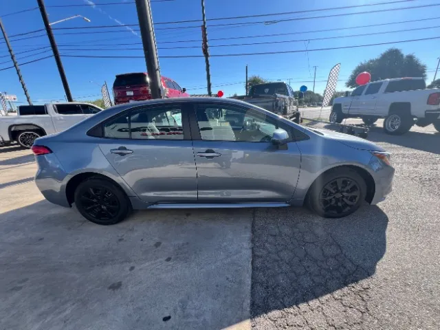 Toyota Corolla photo 7