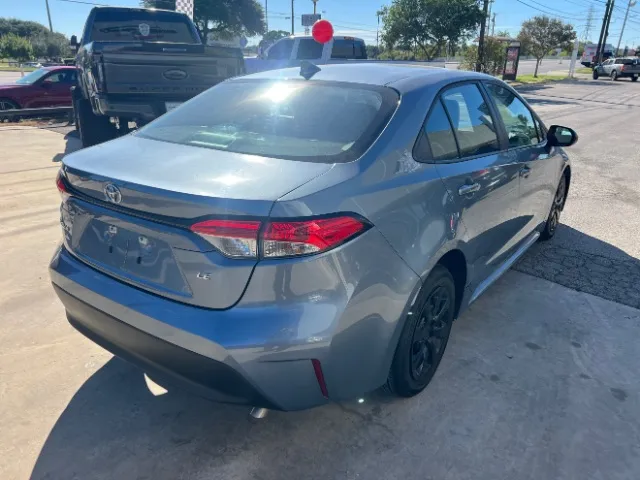 Toyota Corolla photo 6