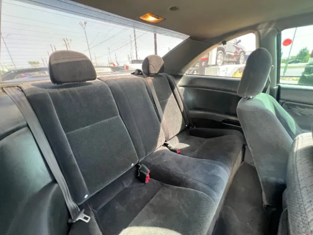 Honda Civic photo 12