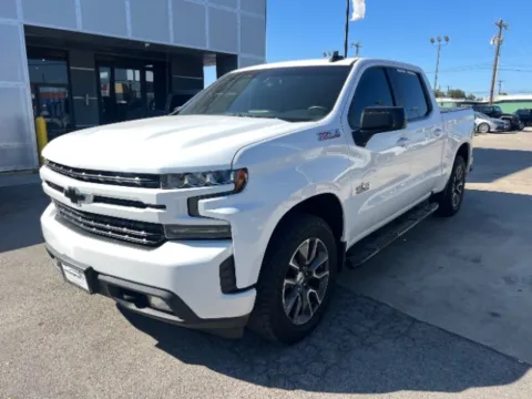 White 2021 Chevrolet Silverado 1500 RST for sale in San Antonio, TX