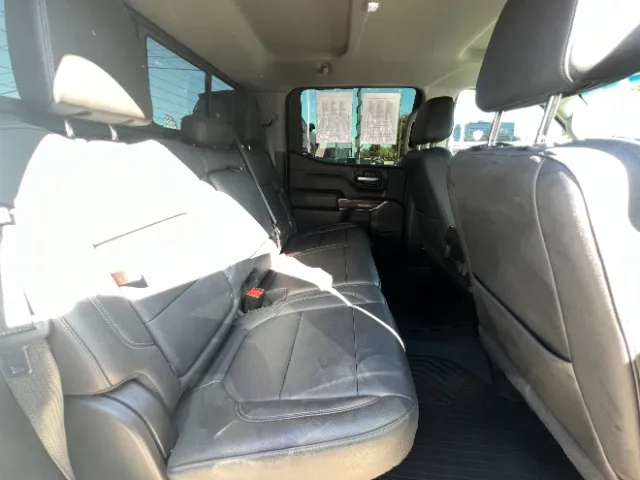 Chevrolet Silverado photo 13