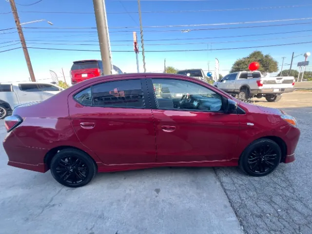 Mitsubishi Mirage G4 photo 5