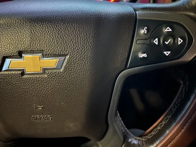 Chevrolet Silverado photo 29