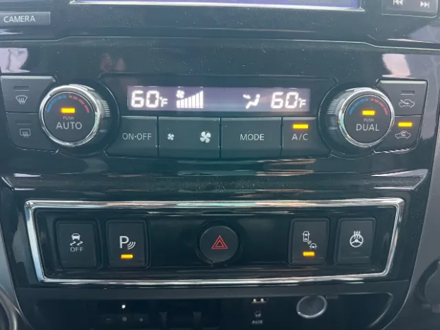 Nissan Titan photo 54