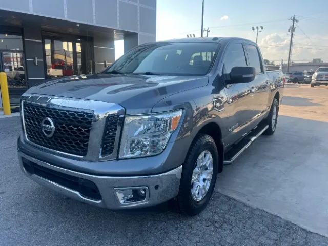 Nissan Titan 2017 Sv