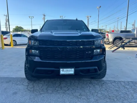 Another view of 2022 Chevrolet Silverado 1500 LTD 2WD Crew Cab Short Bed Custom for sale in San Antonio, TX at Eurospeed International Corp