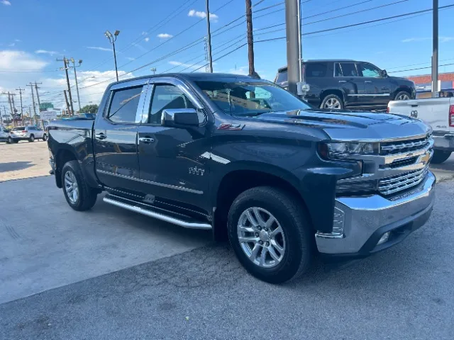 2020 Chevrolet Silverado 1500 Z71 photo 2