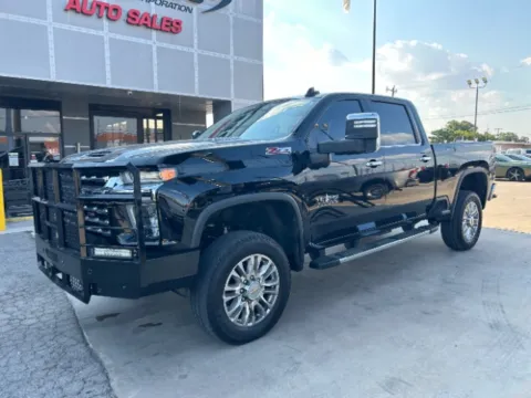 Black 2020 Chevrolet Silverado 2500HD LTZ for sale in San Antonio, TX