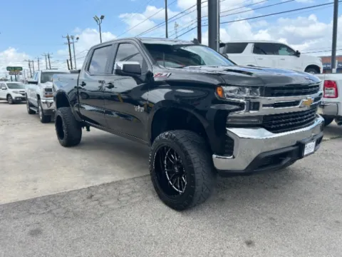 More photos of 2021 Chevrolet Silverado 1500 z71 at Eurospeed International Corp, TX
