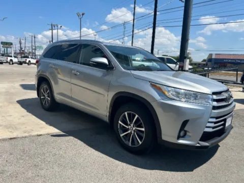 More photos of 2018 Toyota Highlander XLE at Eurospeed International Corp, TX