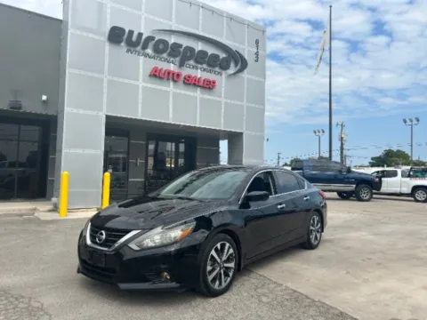 Photos of 2016 Nissan Altima 3.5 SR for sale in San Antonio, TX at Eurospeed International Corp