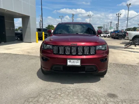 Another view of 2017 Jeep Grand Cherokee Altitude 4x4 for sale in San Antonio, TX at Eurospeed International Corp