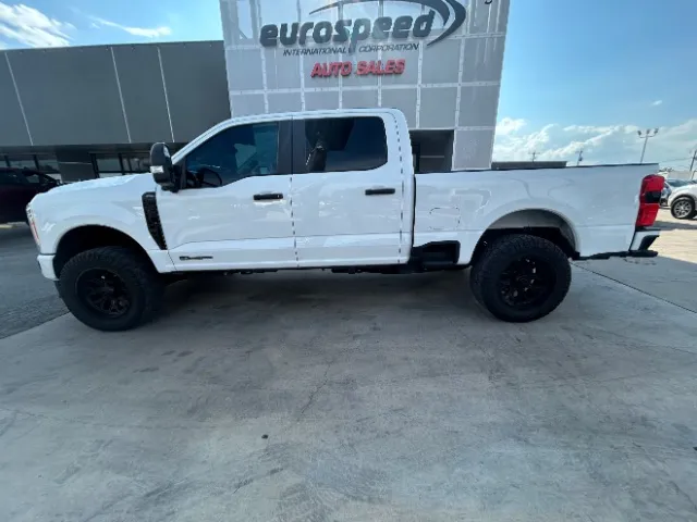 2023 Ford F-250 XL photo 4