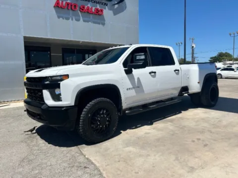 White 2020 Chevrolet Silverado 3500HD 4WD Crew Cab Long Bed WT for sale in San Antonio, TX