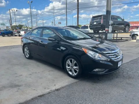 More photos of 2013 Hyundai Sonata Limited at Eurospeed International Corp, TX