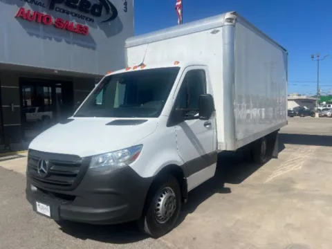 White 2021 Mercedes-Benz Sprinter 3500 Box for sale in San Antonio, TX