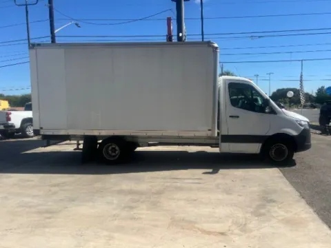 More photos of 2021 Mercedes-Benz Sprinter 3500 Box at Eurospeed International Corp, TX