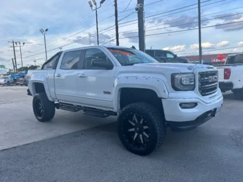 More photos of 2016 GMC Sierra 1500 SLT Crew Cab Short Box 4WD at Eurospeed International Corp, TX