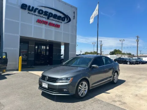 Photos of 2017 Volkswagen Jetta 1.8T SEL for sale in San Antonio, TX at Eurospeed International Corp