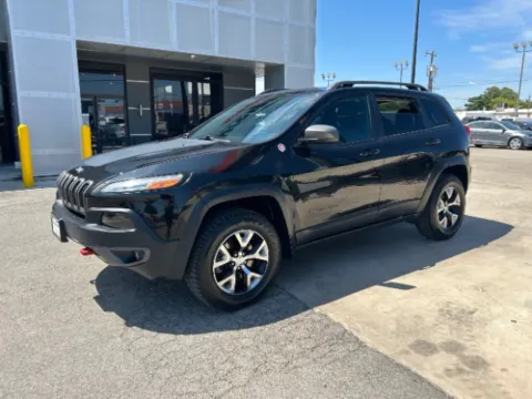Black 2015 Jeep Cherokee Trailhawk for sale in San Antonio, TX