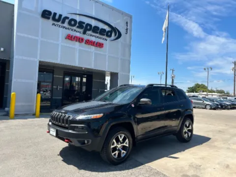 Photos of 2015 Jeep Cherokee Trailhawk for sale in San Antonio, TX at Eurospeed International Corp