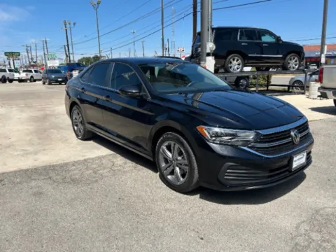 More photos of 2024 Volkswagen Jetta 1.5T SE at Eurospeed International Corp, TX