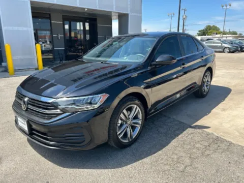 Black 2024 Volkswagen Jetta 1.5T SE for sale in San Antonio, TX
