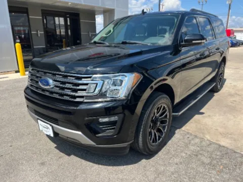 Photos of 2018 Ford Expedition MAX XLT for sale in San Antonio, TX at Eurospeed International Corp