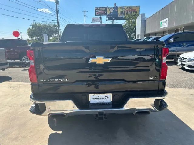 2021 Chevrolet Silverado 1500 LTZ photo 2