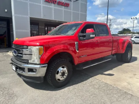 Red 2017 Ford F-350 LARIAT for sale in San Antonio, TX