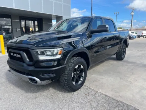 Black 2019 Ram 1500 Sport/Rebel for sale in San Antonio, TX
