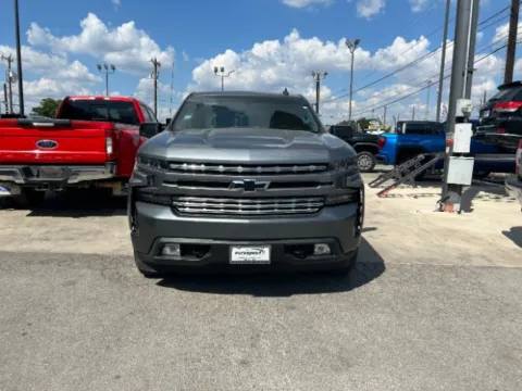 Another view of 2020 Chevrolet Silverado 1500 RST 4x4 for sale in San Antonio, TX at Eurospeed International Corp