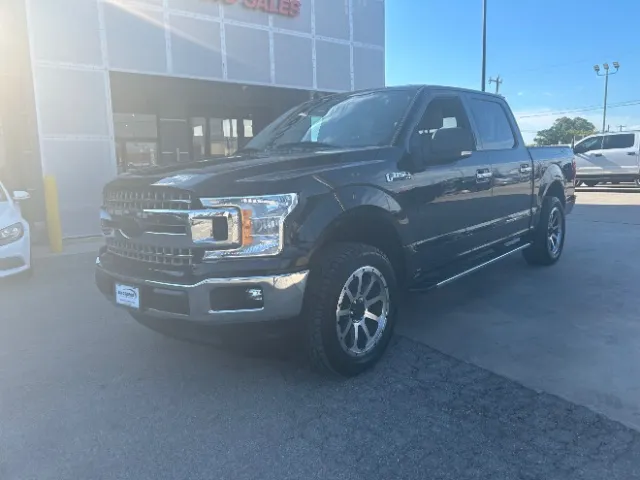 Black 2020 Ford F-150 XLT for sale in San Antonio, TX