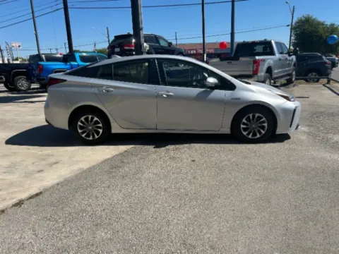 More photos of 2019 Toyota Prius Limited at Eurospeed International Corp, TX