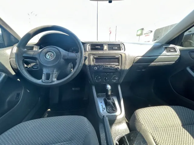 2014 Volkswagen Jetta 2.0 S photo 4