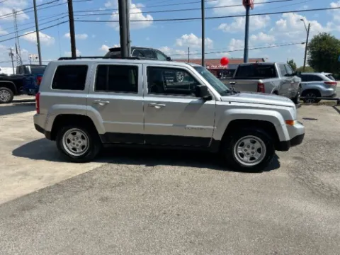 More photos of 2014 Jeep Patriot Sport at Eurospeed International Corp, TX