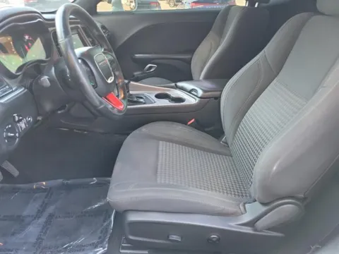 Another view of 2019 Dodge Challenger SXT for sale in Pelham, AL at Susan Schein Automotive - Pelham